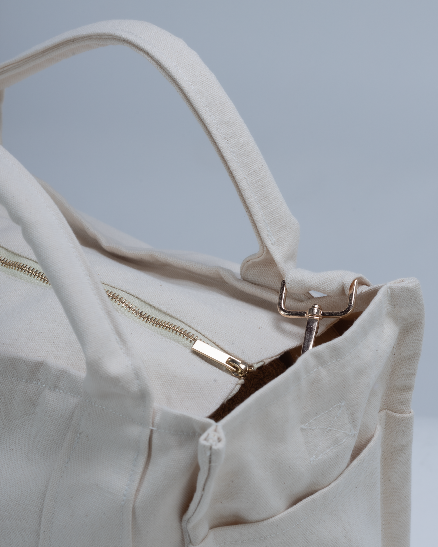 The Aubrey On-the-Go Bag - Latte Light