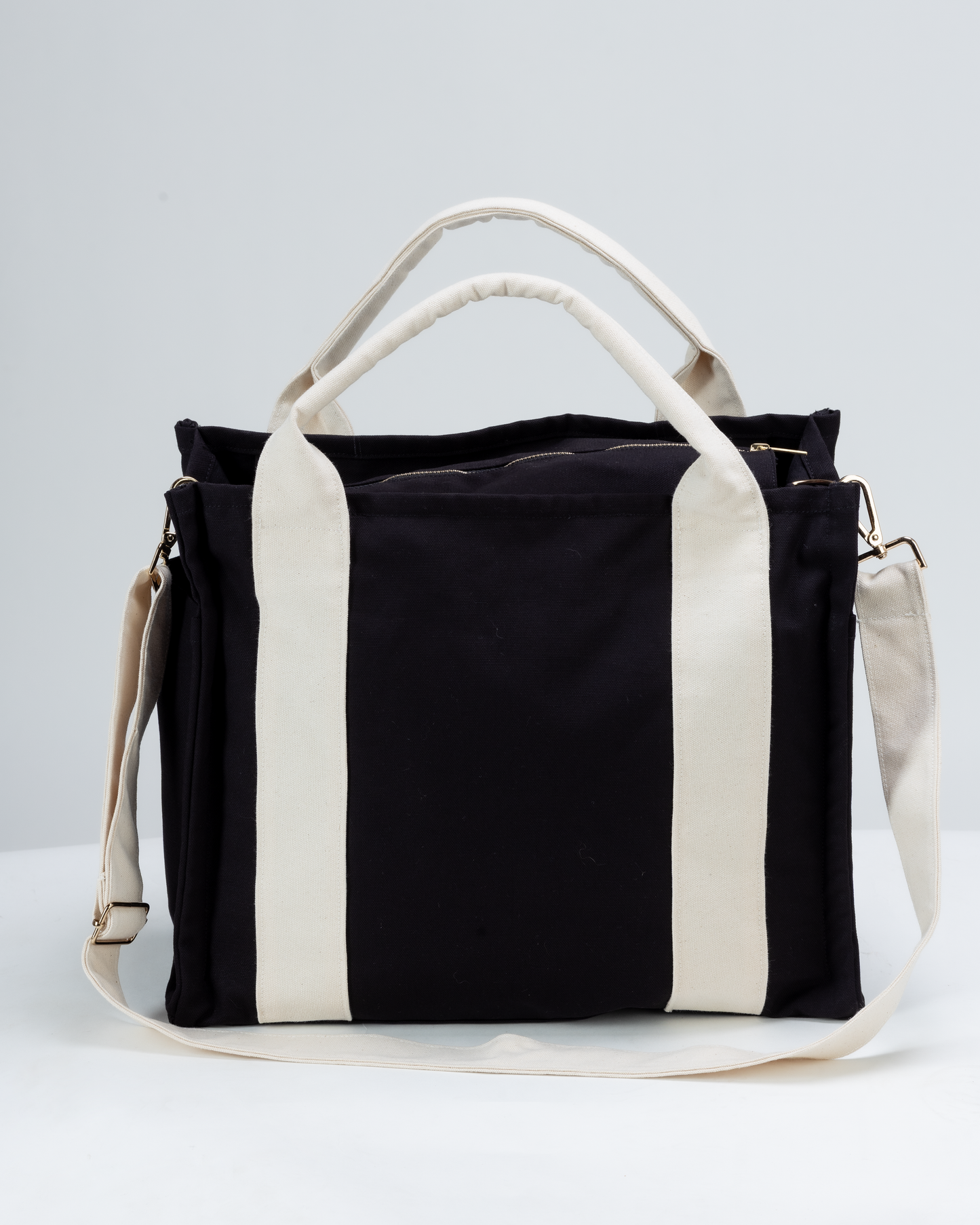 The Aubrey On-the-Go Bag - Shadow & Sand